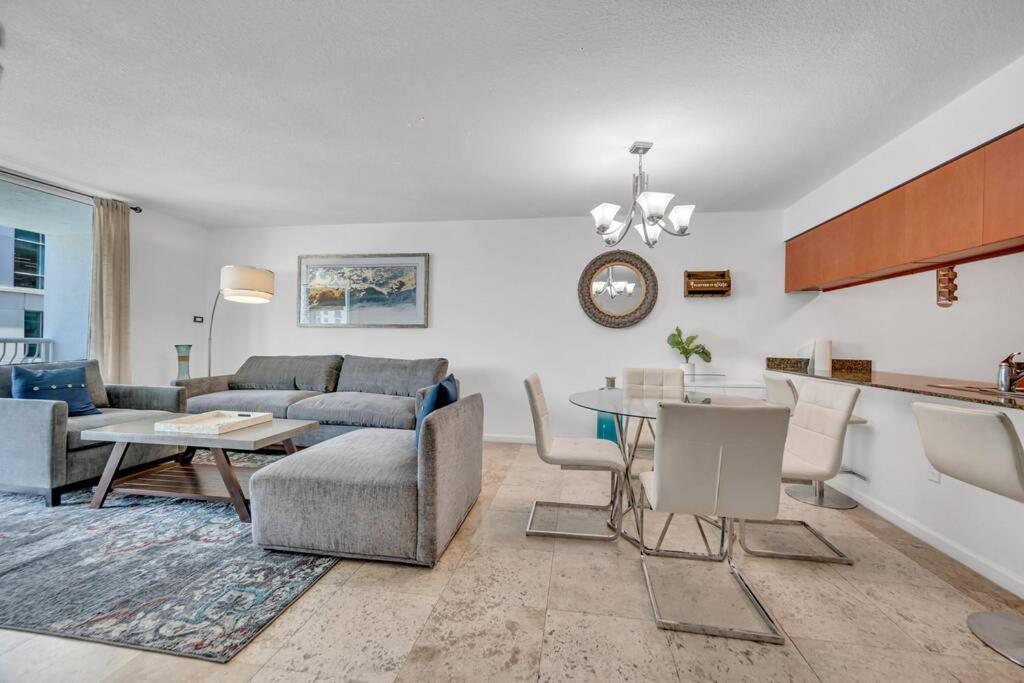 Iconic 1br Highrise Brickell-freeparking Apartamento
